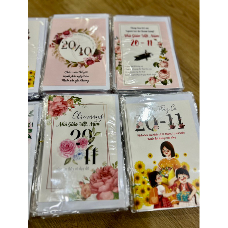 Thiệp Chúc Mừng Kèm Phong Bì Kèm Hoa Quà 8/3-20/10-20/11