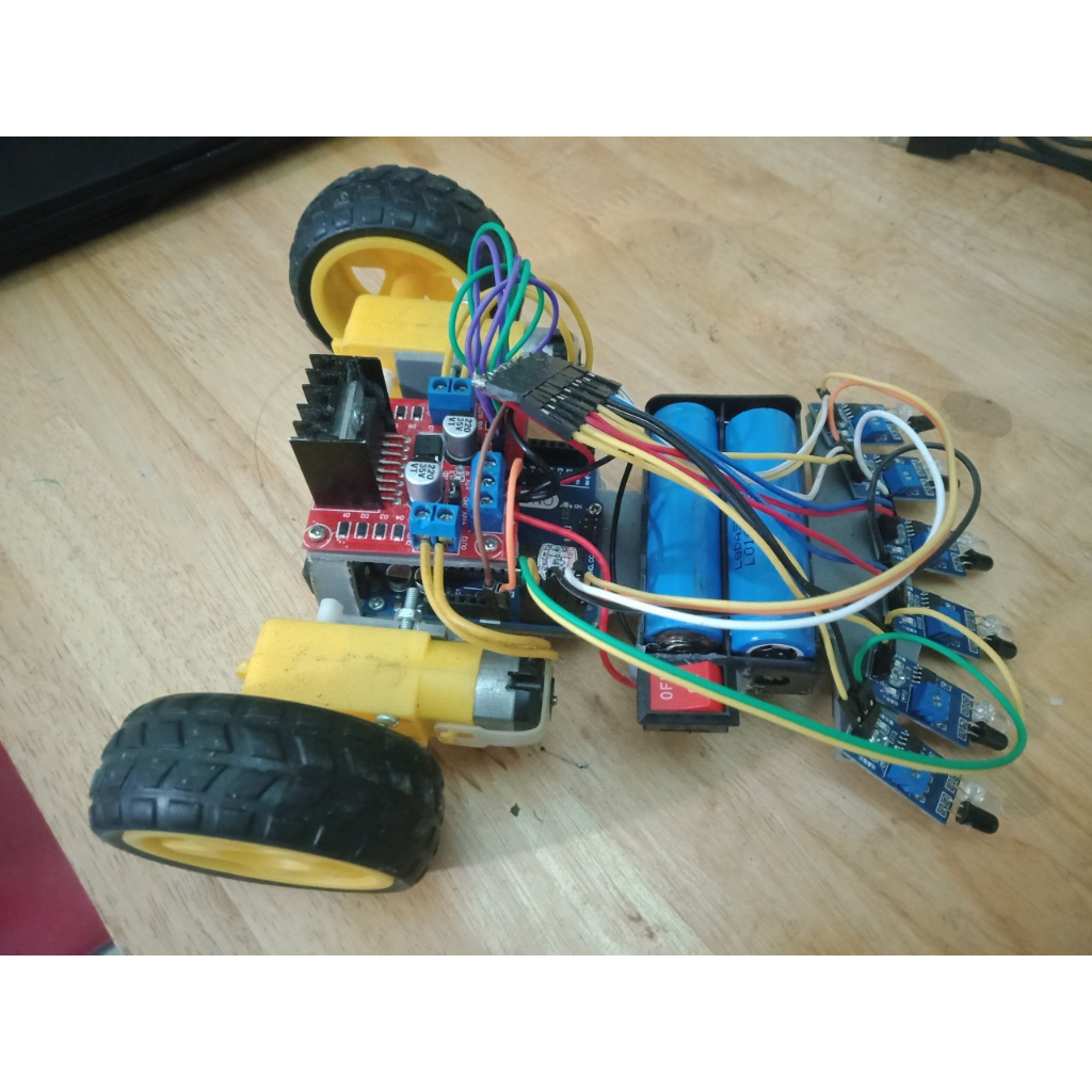 Xe cảm biến dò line