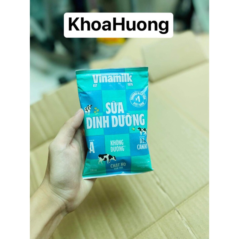 bịch sữa tươi tiệt trùng không đường Vinamilk 220ml (Mẫu Mới)