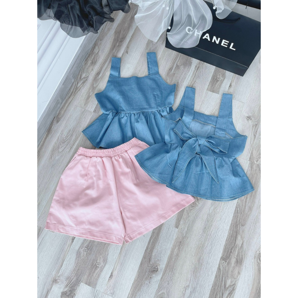 SET ÁO BBD XANH JEAN NƠ SAU LƯNG 2 DÂY BẢN TO + QUẦN SHORT HỒNG LƯNG THUN