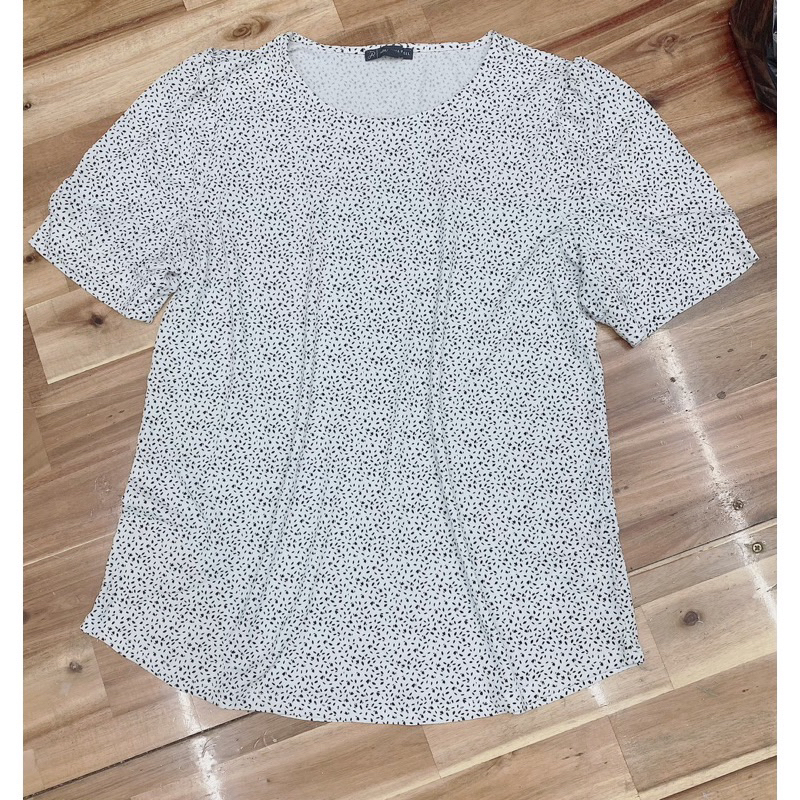 Áo thun kiểu ADRIANNA