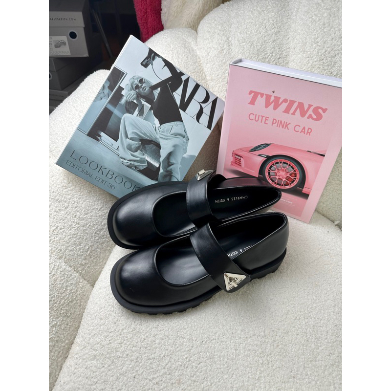 Giày búp bê Cnk Mary Jane đế bánh xe cao 3.5cm khoá tam giác kim loại phong cách mới hàng Fullbox 2023 G05