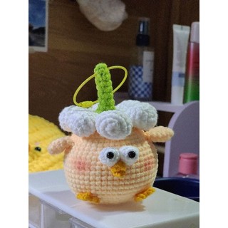 Móc khóa gà đội nón bông hoa🌼
