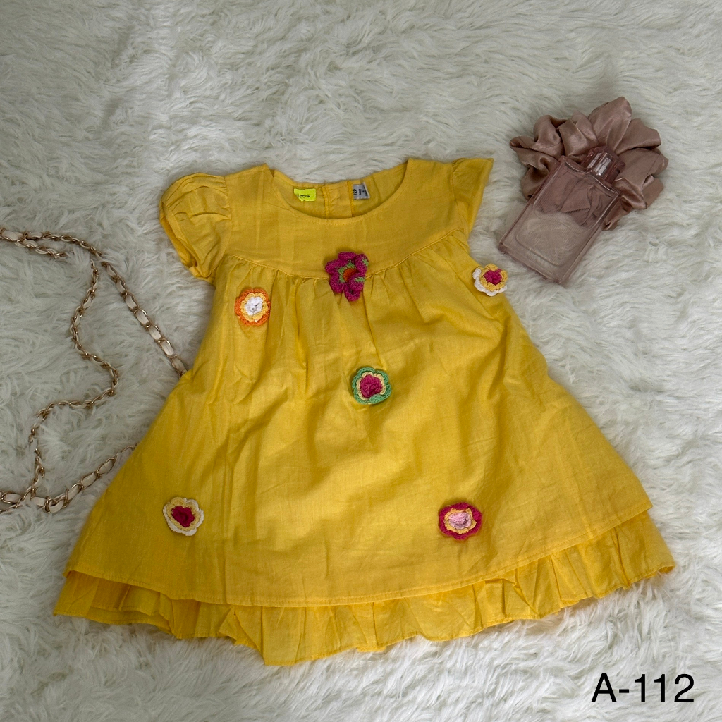 Váy trẻ em thanh lý