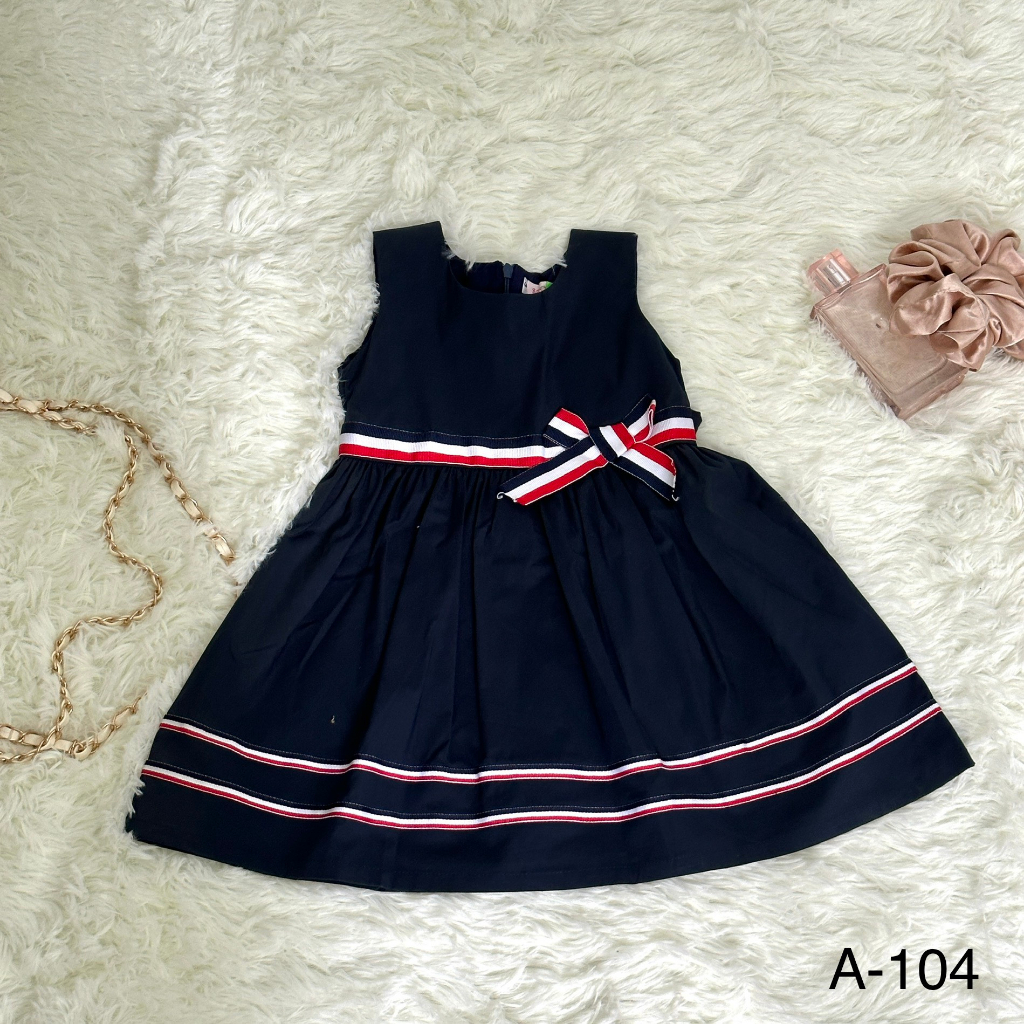Váy trẻ em thanh lý