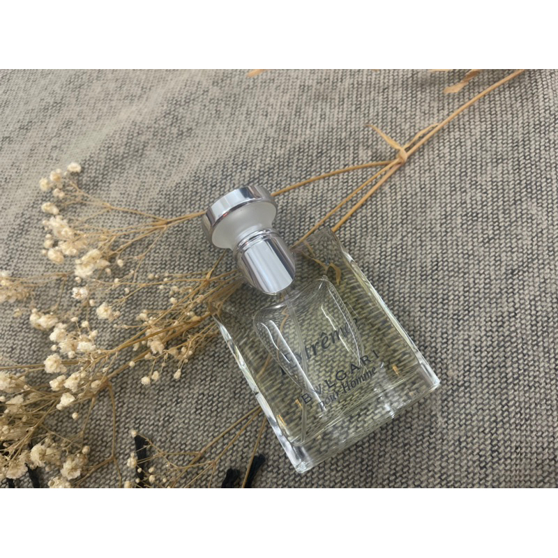 Nước Hoa Đấu Giá