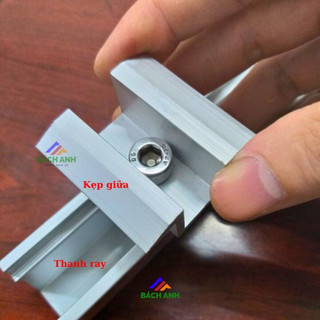 Kẹp giữa lắp đặt tấm pin NLMT(đủ phụ kiện)