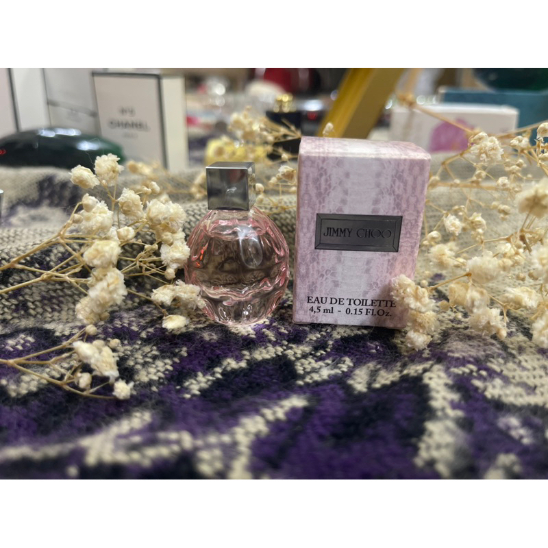 Nước Hoa Đấu Giá