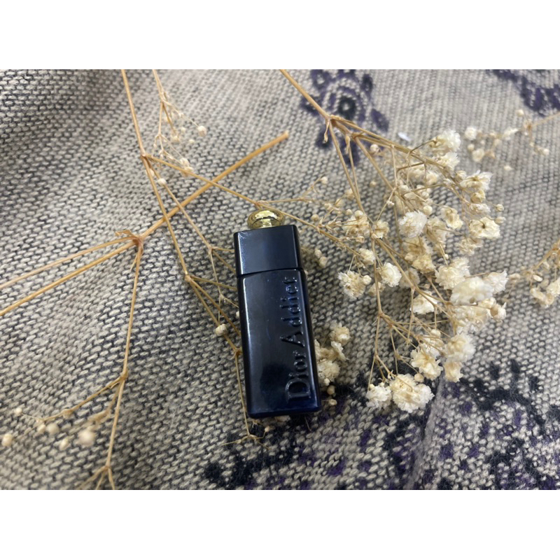 Nước Hoa Đấu Giá