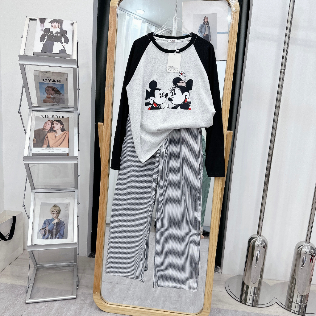 Set Áo Mickey Chất Cotton Tàu, Mix Quần Kẻ Thô Dáng Xuông Siêu Cá Tính