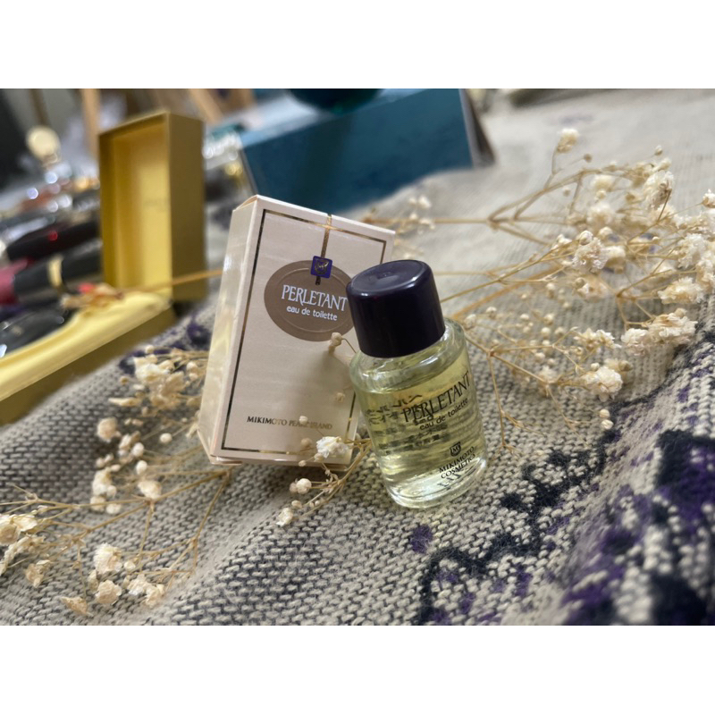 Nước Hoa Đấu Giá