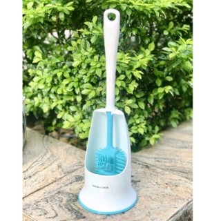 Bộ cây cọ chà toilet kèm giá đỡ lock&lock etm416