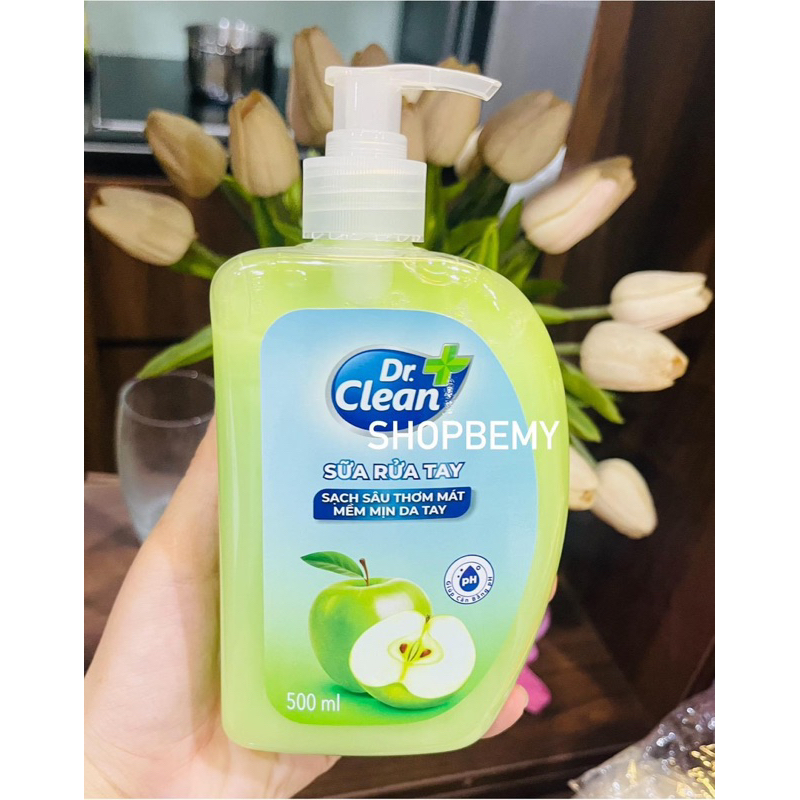 Nước rửa tay sạch khuẩn Dr Clean Hương hoa quả 500ml