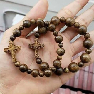 Vòng Tay Trầm Tốc đơn mix Charm Thánh Giá 4