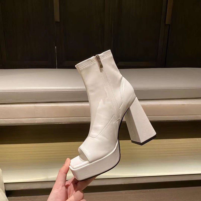 🆙🆙🆙 BỐT NỮ