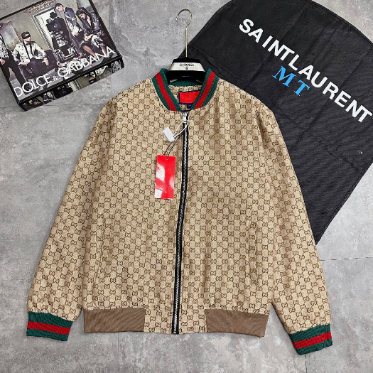 Áo Khoác bomber vải bò họa tiết của nhà G.CCi hàng chuẩn độ hoàn thiện