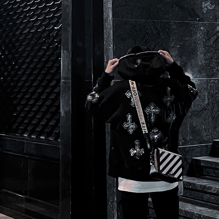 Áo Hoodie bản đính đá chữ thập Hàng dày dặn 1kg