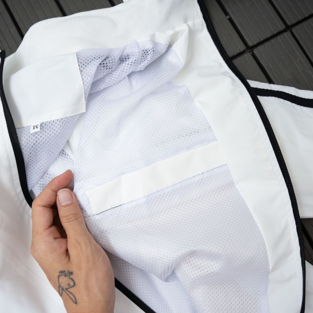 Áo khoác nam, áo khoác gió nam thể thao 2 lớp,  viền 3 đơn giản trang trọng,dáng ôm vừa