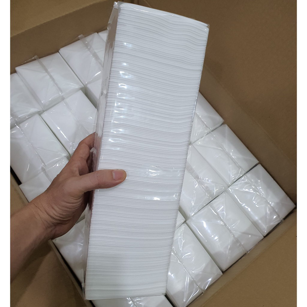 Khăn khô đa năng 1 bịch to 500 gram có khoảng 185-190 tờ kích thước 19x22cm