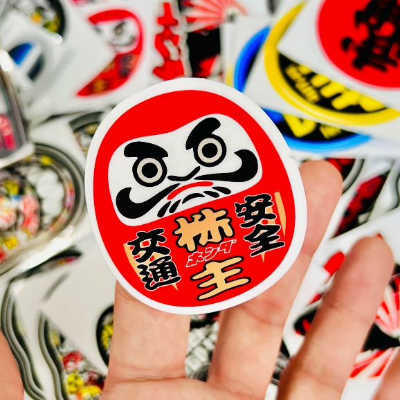 Tem Dán Xe Máy Logo Daruma Chống Nước, Sắc Nét, Bền Màu, Dính Chặt. Hình Dán Logo Trang Trí Mọi Nơi