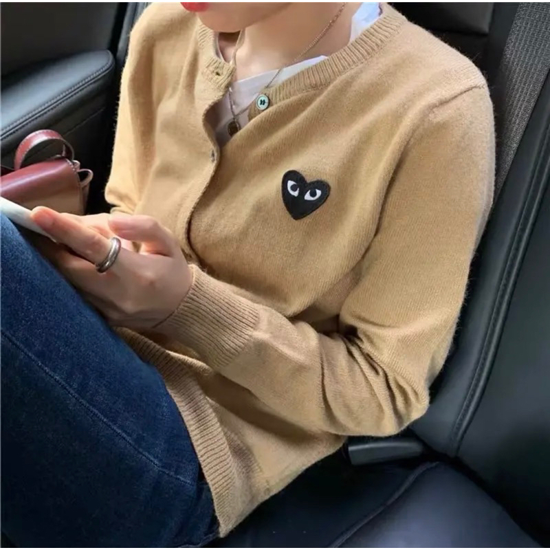 Áo khoác len cardigan logo PLAY hàng QC-SinNa