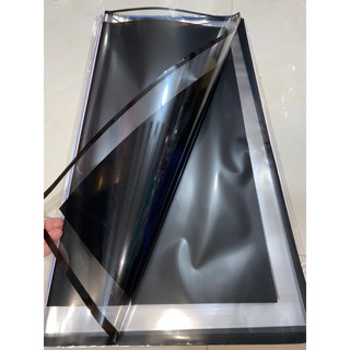 Giấy bóng mờ viềng kính trong