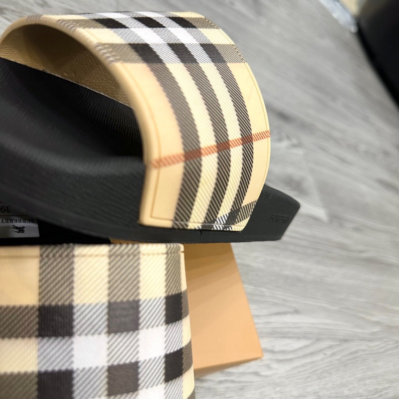 Dép nam BBR  hot tren quai cao su dẻo đế đúc nguyên khối cao 3 phân đầy đủ size từ 37 đến 43