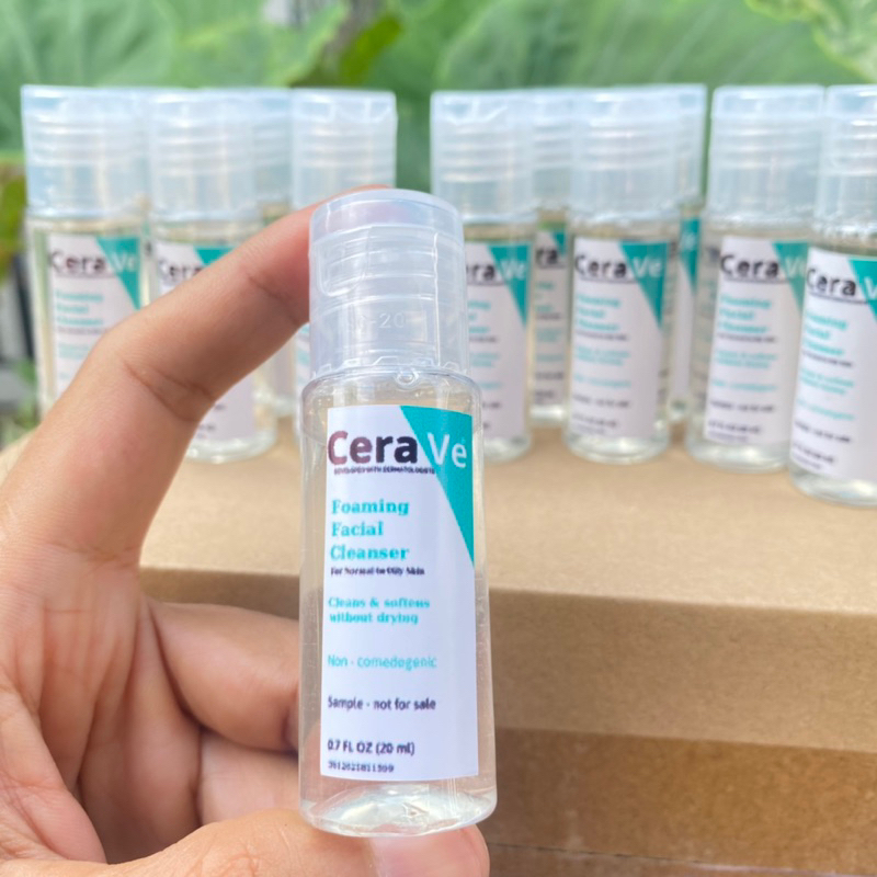 Sữa rửa mặt Cerave da dầu 20ml