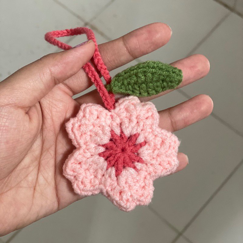 Móc khoá hoa anh đào