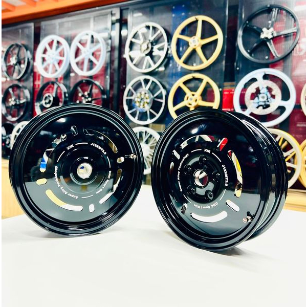 MÂM VESPA SPINRT150