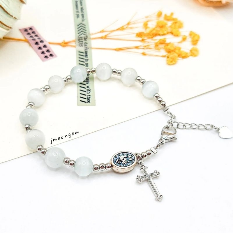 Vòng mân côi White Cat-Eye Mề Đay Huyền Nhiệm Miraculous Mễ Du thiết kế handmade, phụ kiện quà tặng Công Giáo