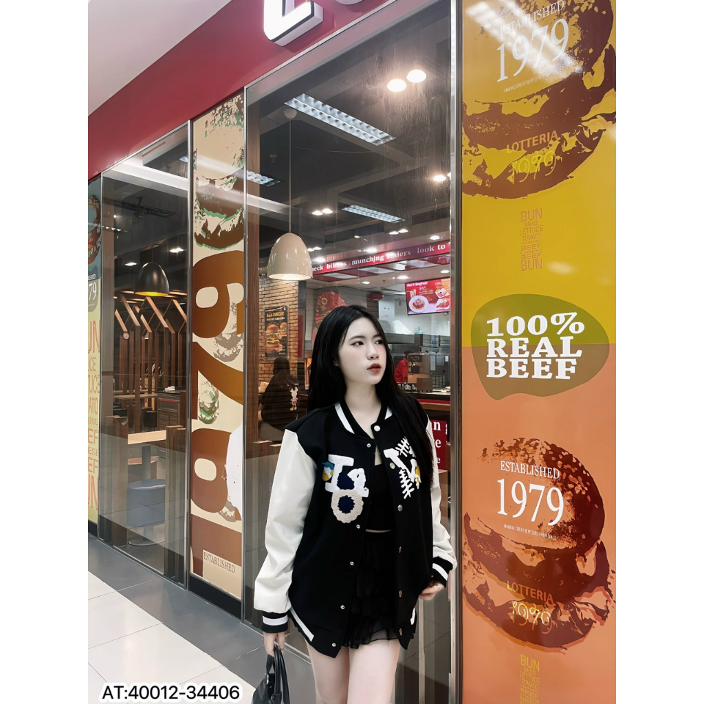 Áo khoác Boomber L V  thêu xù logo màu sắc cao cấp sau lưng thêu xù logo hình hoạ tiết sang trọng phối viền màu