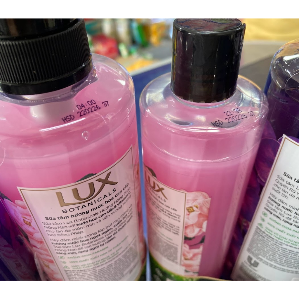 Sữa tắm Lux khuyến mãi chai 570g tặng chai 350g trị giá 70.000đ