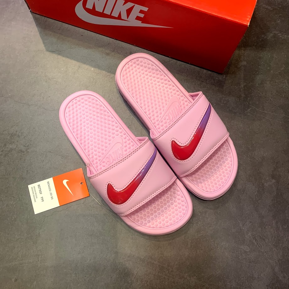 Dép Quai Ngang Thể Thao Kawa Black Swoosh Pink 834588 060