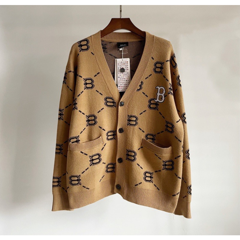 Áo cardigan hoạ tiết in kín toàn thân logo chữ B siêu xinh CAMNHUNGSI