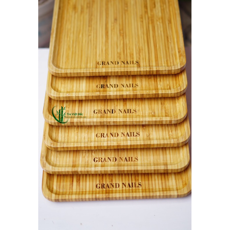 Khay bưng bê bằng tre