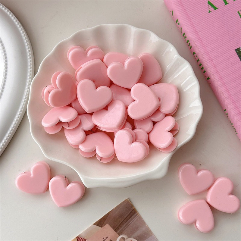 Kẹp giấy trái tim hồng cute