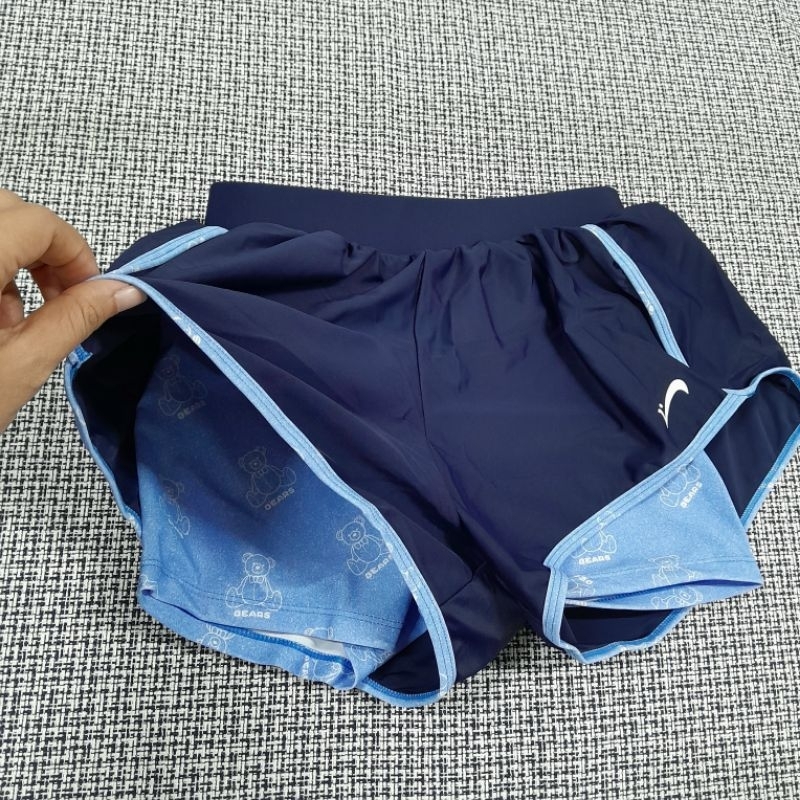 Đồ bơi nữ áo tay dài quần ngắn YY1702 YUKE kín đáo  phong cách thể thao, có mút, và lót áo bên trong