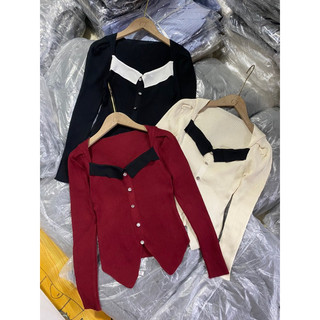 Áo len cổ vuông cúc ngọc xinh