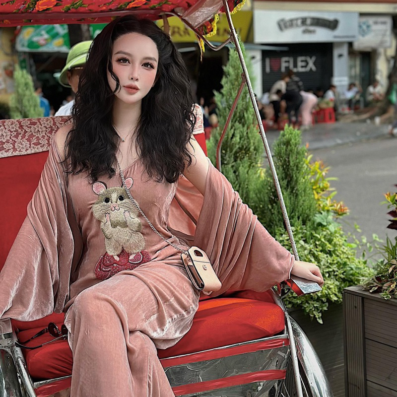 Áo choàng nhung the lụa hàng cao cấp chất xịn, nhẹ, bay