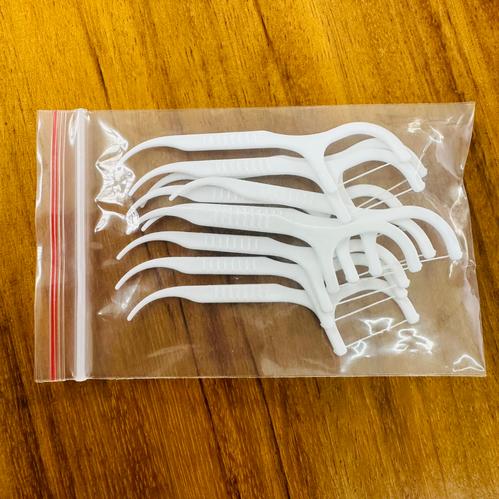 Tăm chỉ nha khoa hộp 50 Cây Dental Flossers tăm chỉ vệ sinh răng miệng.hangchinhhang.giasi