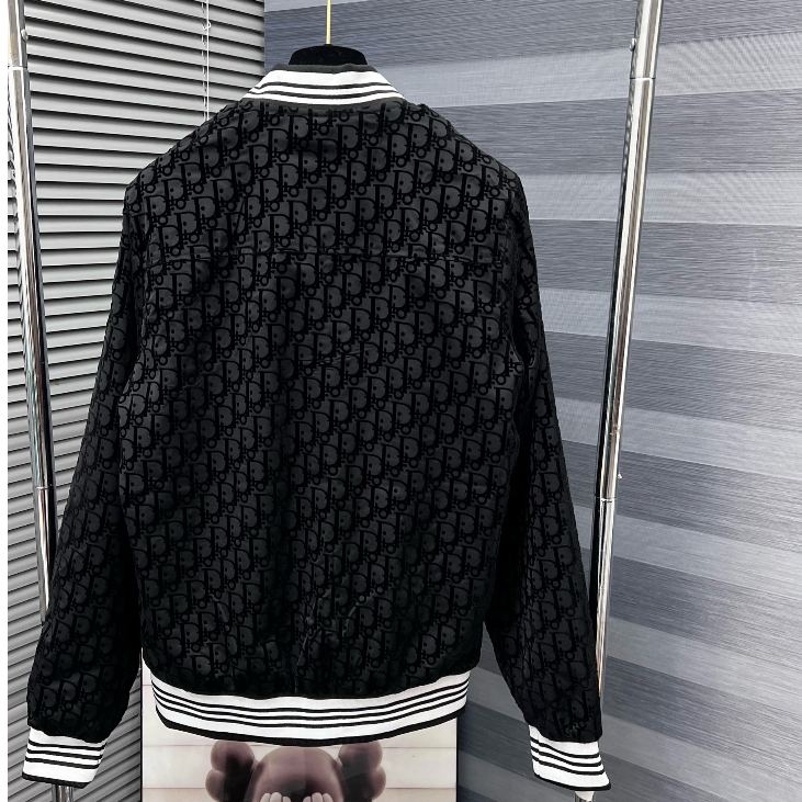 Áo Khoác Teddy Dio Phối Bo Viền Trắng Đen bản Siêu Cấp Hot Trend