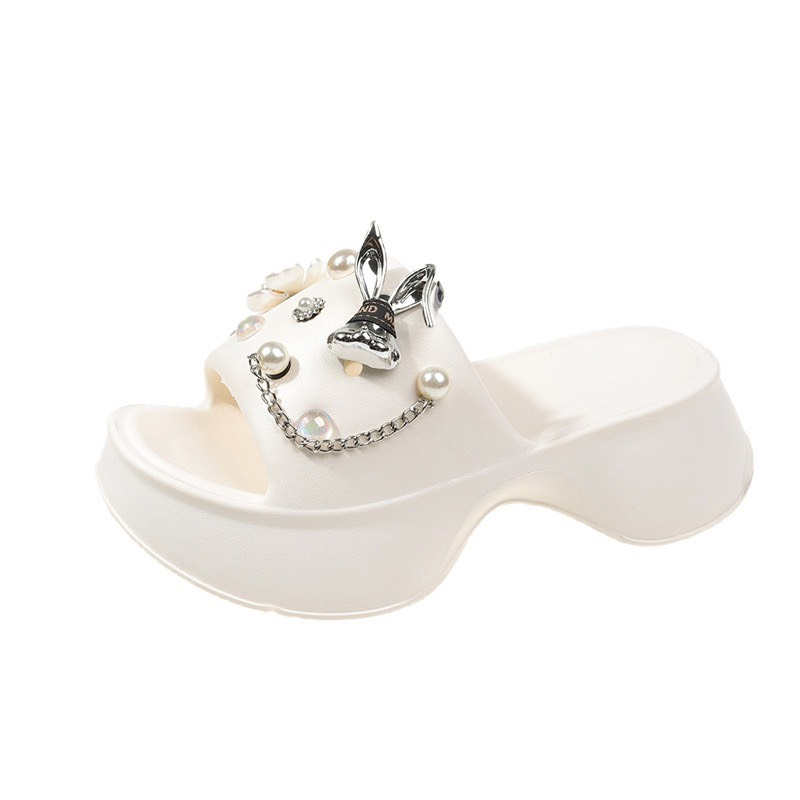 Dép Nữ Đế Dày Mũi Vuông Đính Charm Thỏ Ngọc - TĂNG 1 SIZE