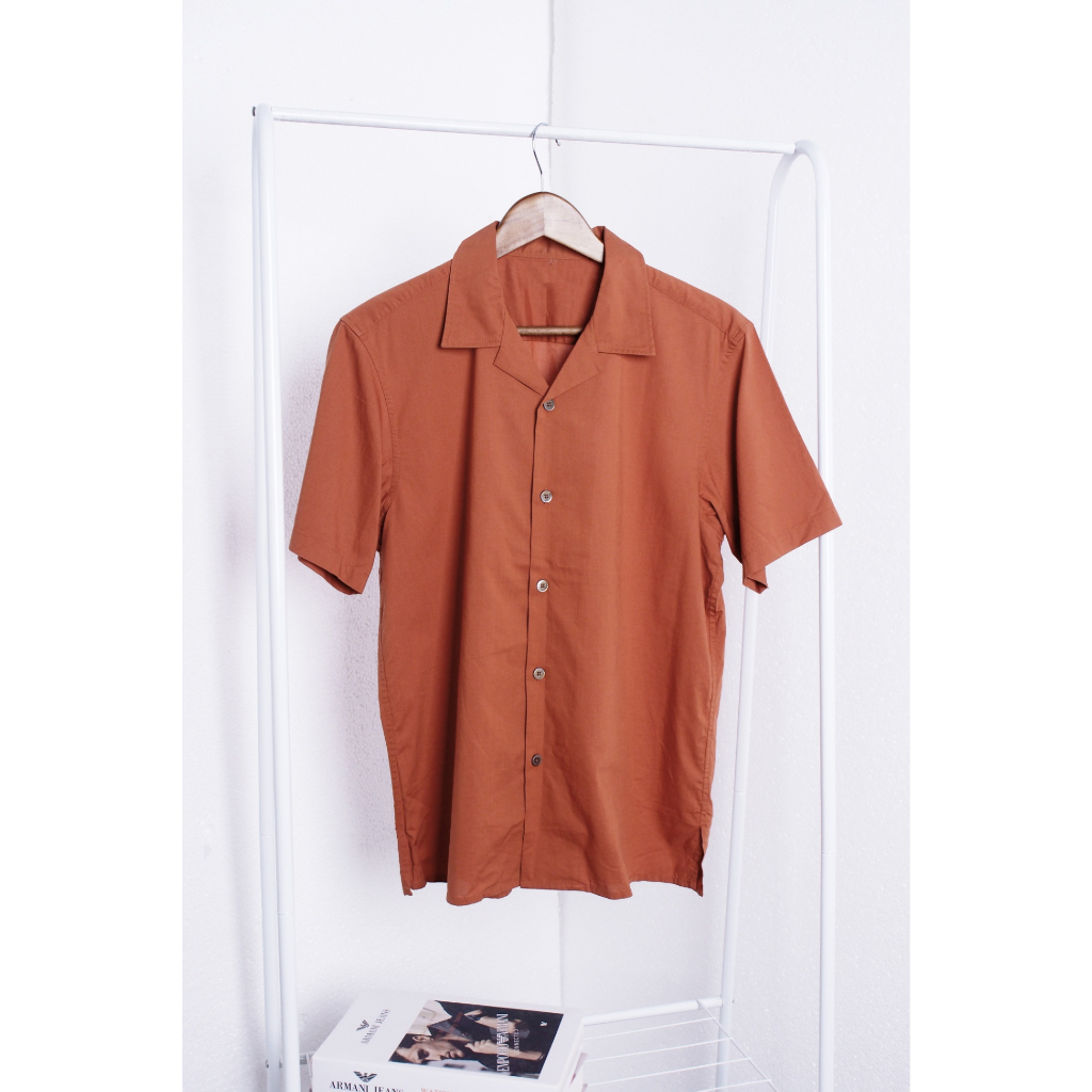 Áo sơ mi UniQ form rộng tay ngắn	A3330