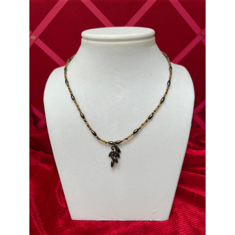 Thanh lý dây chuyền cườm mảnh