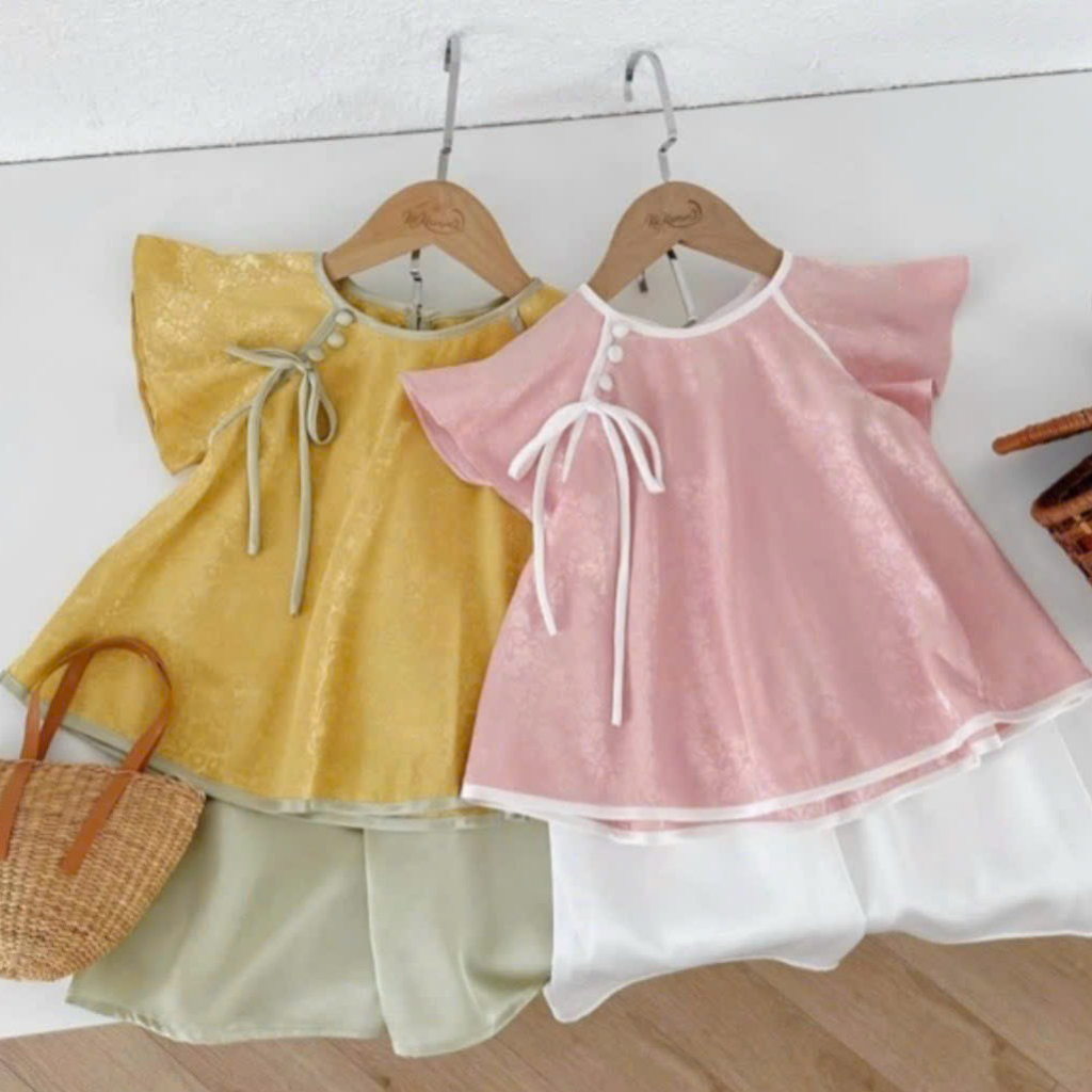 Sét Lụa Gấm Cổ Tròn Cánh Tiên dành cho bé Gái