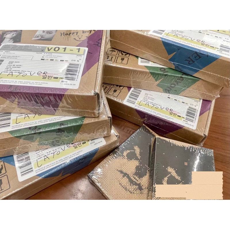 ALBUM V BTS - Layover Nguyên Seal Chính Hãng