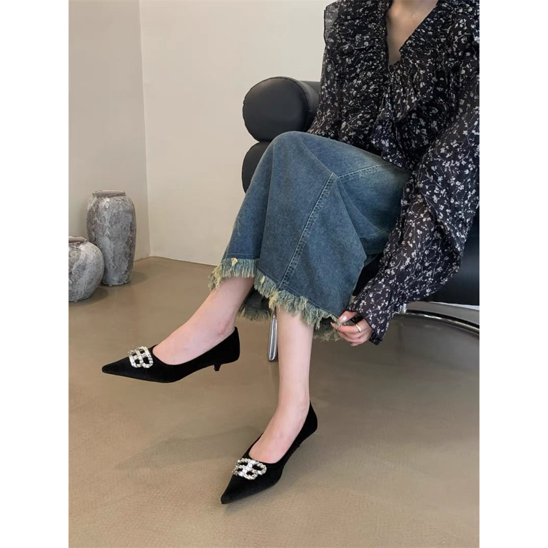 Giày cao gót nhung da lộn cho nữ mũi nhọn đính đá gót cao 3cm