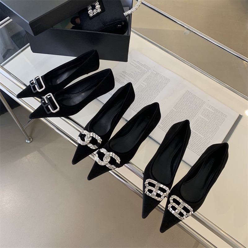 Giày cao gót nhung da lộn cho nữ mũi nhọn đính đá gót cao 3cm