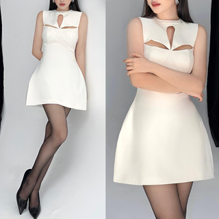 Đầm cut out đi dự tiệc cưới thiết kế dáng xòe